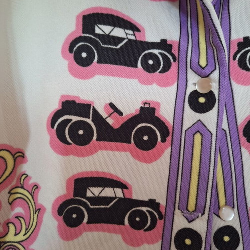 Hamilton Dallas 8'' Vintage Women's Shirt Pop Art with Retro Cars like new
