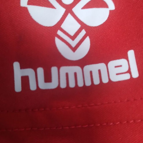 Hummel shorts red M-S like new