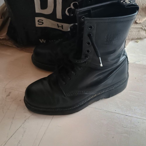Sendra Work Boots 10 Eyelets Lace-Up Size 40 Black