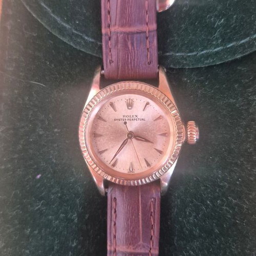 Rolex Oyster Perpetual women's watch used, 18k solid yellow gold