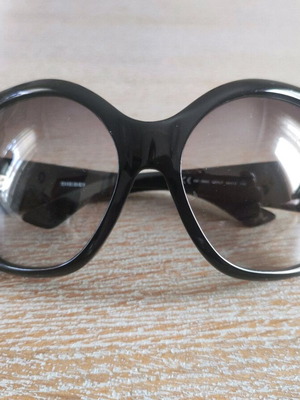 Diesel sunglasses like new