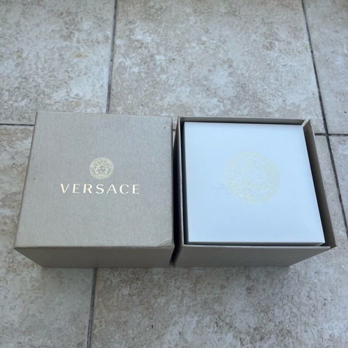 Versace VERD00819 unisex watch like new, gold color