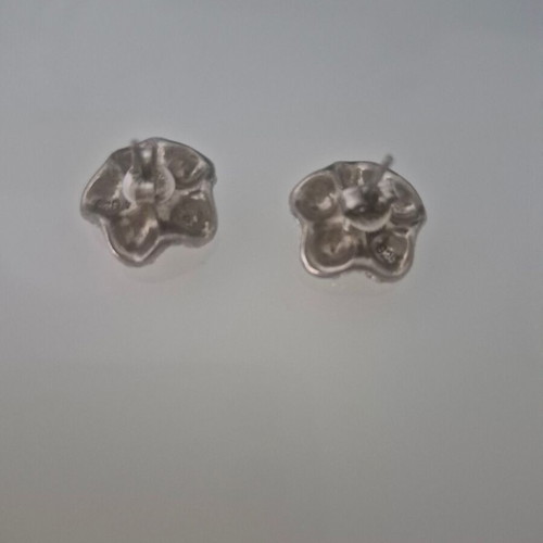 Loisir silver earrings like new with hallmark