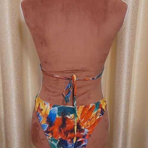 Swimsuit bikini + pareo