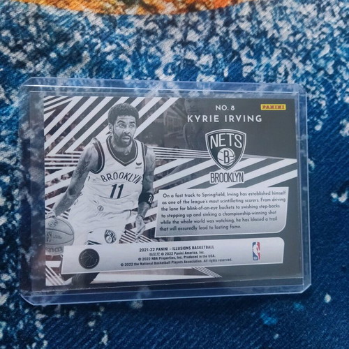 Chasing the Hall Kyrie Irving 2021-22 set like new