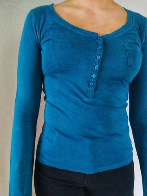 Тюркоазена блуза употребявана, размер S, тясна