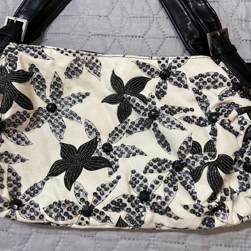 Women's shoulder bag cream-black with floral embroidery like new