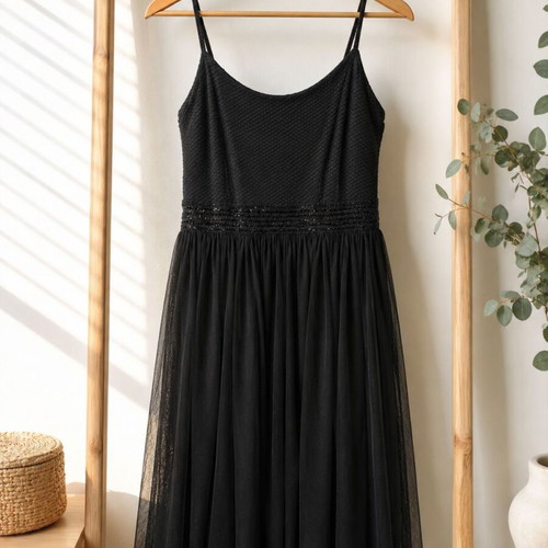 Ale black midi dress with straps and tulle skirt like new, size M