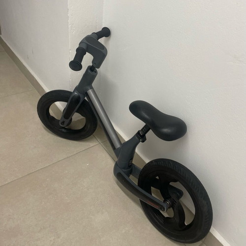 Topmark Manu Foldable Balance Bike like new, grey