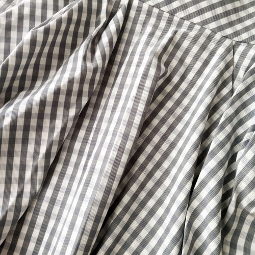 Set of two Atmosphere skirts like new, black and gray
