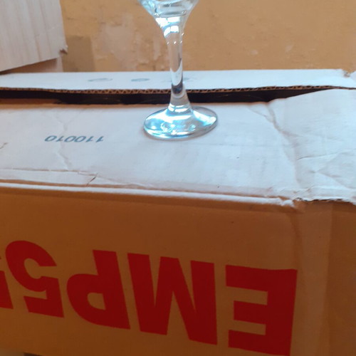 Set of 24 new stemmed glasses