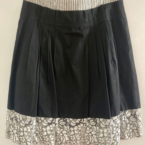 Erotokritos black and white cotton skirt with lace like new
