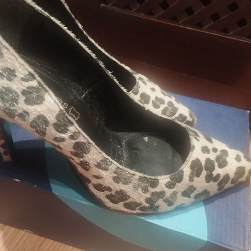 Animal Print Pumps Katia Shoes like new, size 39, stiletto heel