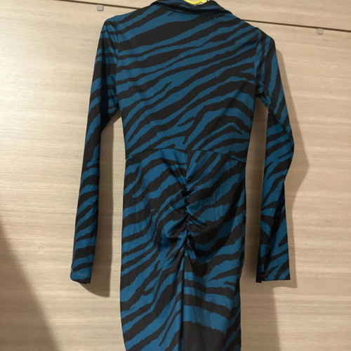 Zebre dress with collar, buttons and gathers new, black blue