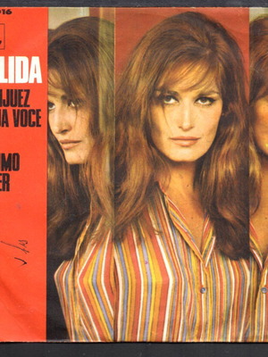 Dalida 45 RPM vinyl like new V-117