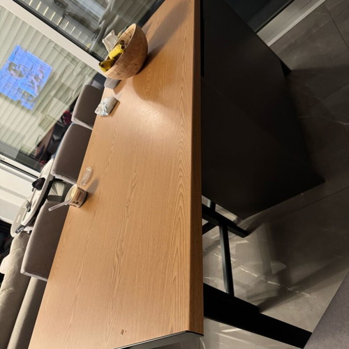 Kitchen island table with 3 chairs used, length 183 cm