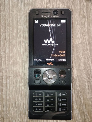 Sony Ericsson W910i used mobile phone