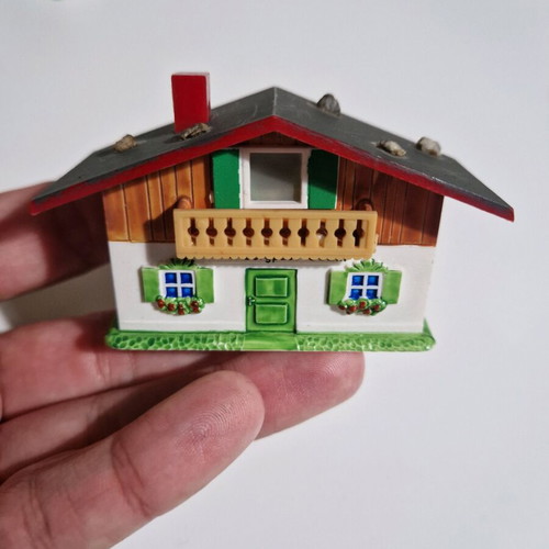 Vintage Viewmaster house used, German with landscapes