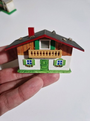 Vintage Viewmaster house used, German with landscapes