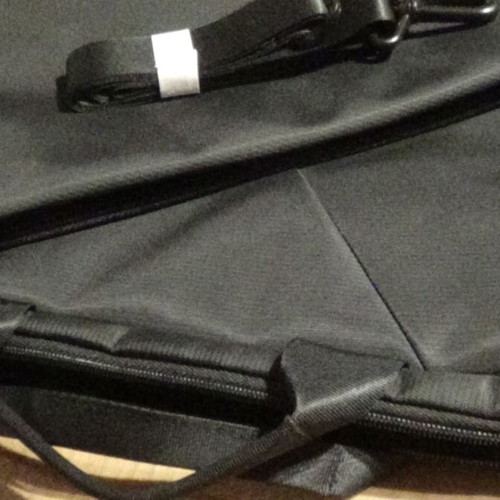 Τσάντα για laptop 15.6" Rivacase σαν καινούργιο, μαύρη