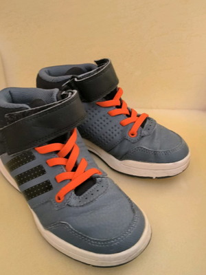 Μποτάκια Adidas μεταχειρισμένα, μέγεθος 29, γκρι