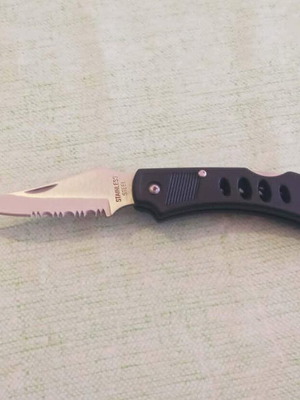 Folding Pocket Knife Stainless Steel lockback with clip like new