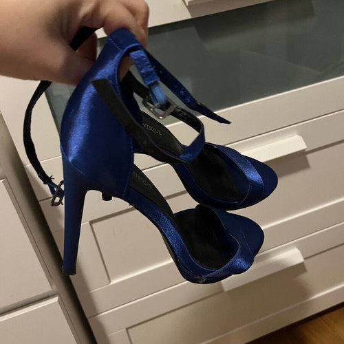 Diamantique satin blue sandals like new, size 39