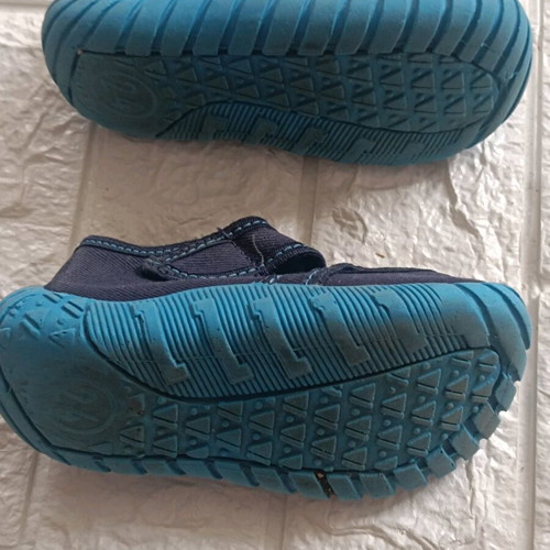 Children's slippers KK used, size 24, blue