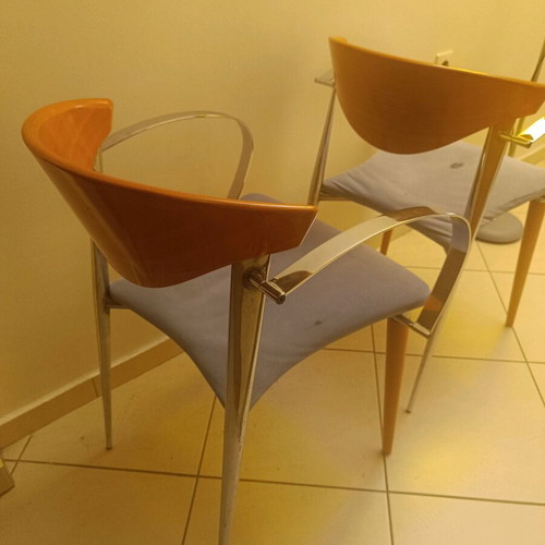 Kitchen chairs used with metal frame and wooden backrest