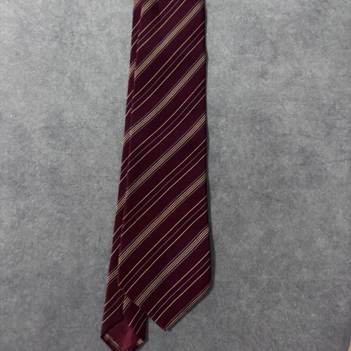 Silk tie like new