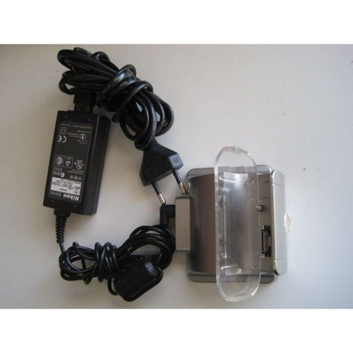 Φορτιστής Nikon EH-61 και Cool-Station MV-10 μεταχειρισμένα