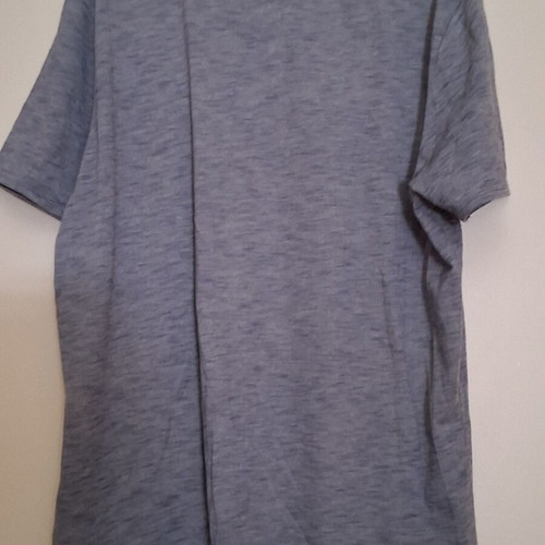 Tommy Hilfiger T-shirt like new, gray and blue with pocket and buttons