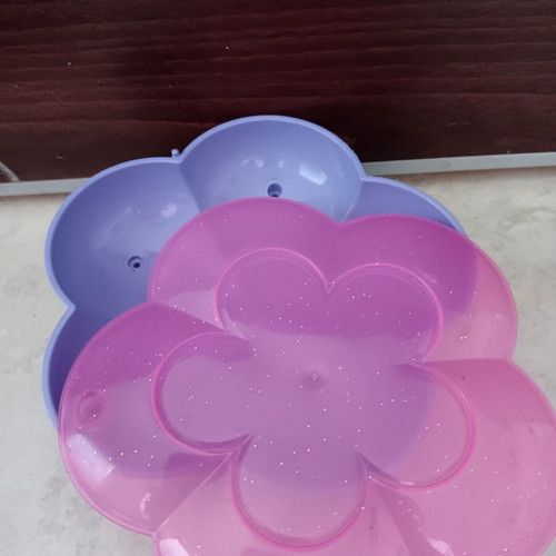 Children's case used in good condition