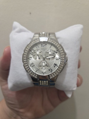 Ρολόι Guess Steel μεταχειρισμένο, γυναικείο, ασημί