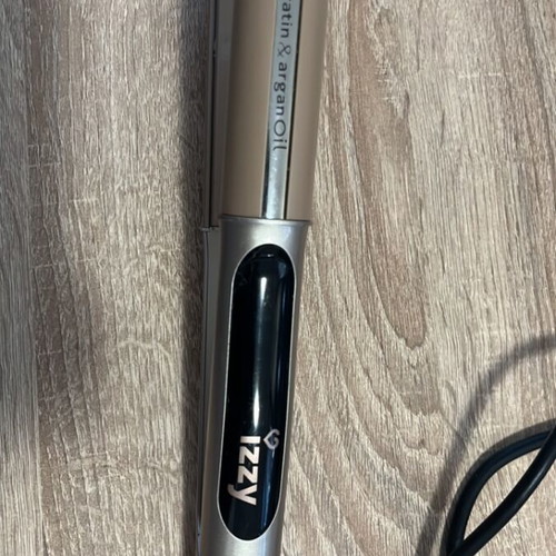 Izzy 211513 Hair Straightener used with ceramic plates 3D 2in1
