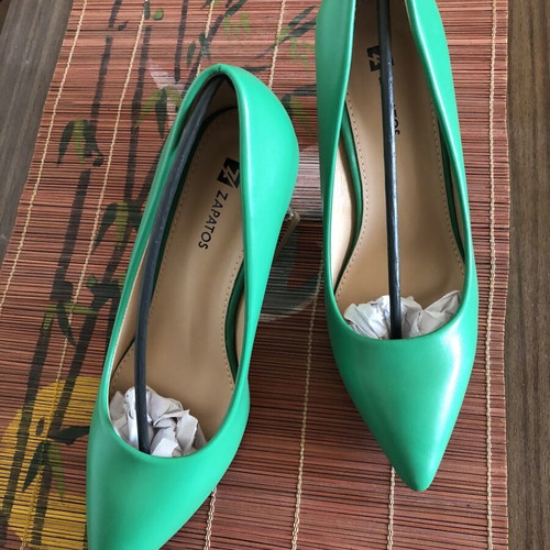 Zapatos Green High Heels New, 8 cm Pyramid Heel