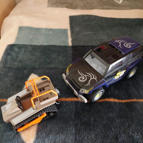 Playmobil vehicles like new, set of 2