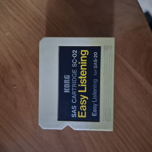 KORG synthesizer like new with case and memory cards