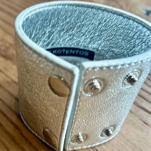 Christoforos Kotentos leather bracelet silver like new