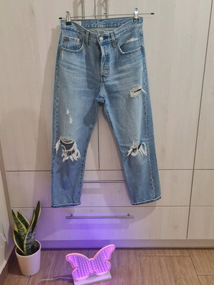 Levi's women's mom fit high waist jeans like new, turquoise
