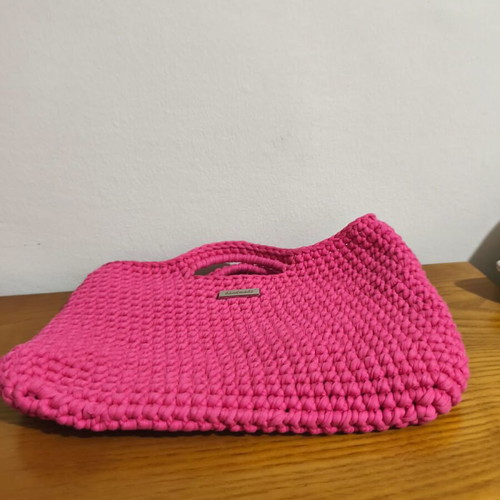 Handmade crochet bag, pink, with integrated handle