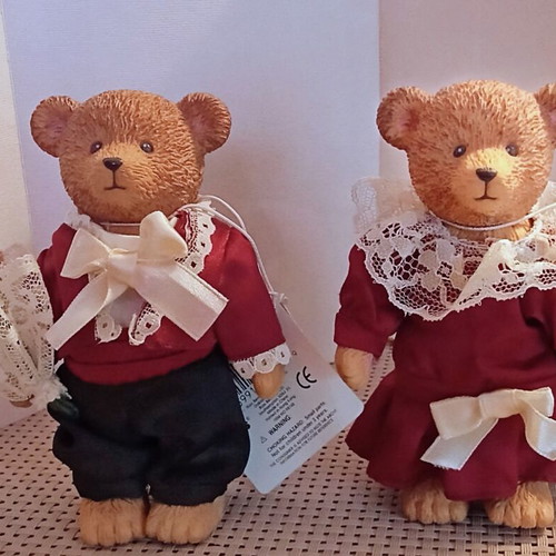 Russ Teddy Town Victorian Boy and Victorian Girl collectible set like new