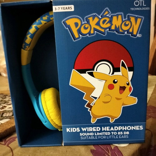 Pokemon Pikachu Kids Wired Headphones New