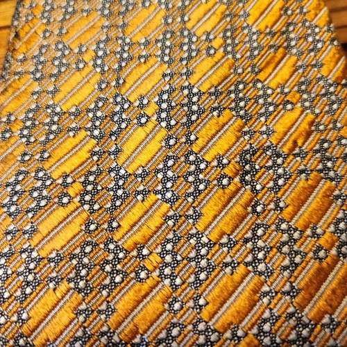 Gianni Versace 100% silk tie like new, yellow with blue details