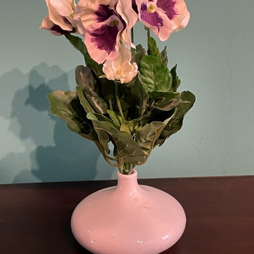 Marble and porcelain vases like new, set of two
