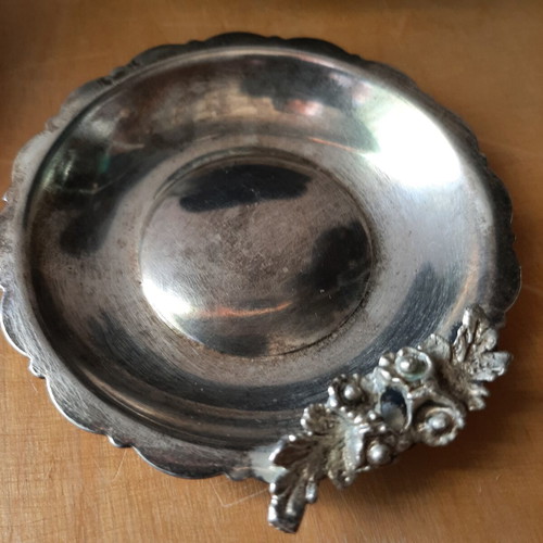 Vintage jewelry boxes set used with carved details