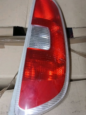 Skoda Roomster δεξιό φως φανάρι στοπ μεταχειρισμένο, αυθεντικό