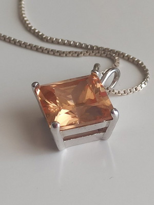 Silver 925 Necklace with Orange Citrine Pendant like new
