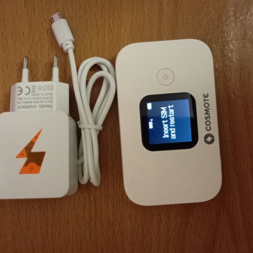 Cosmote mobile WiFi router 4G