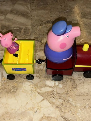 Peppa Pig Train Toy like new